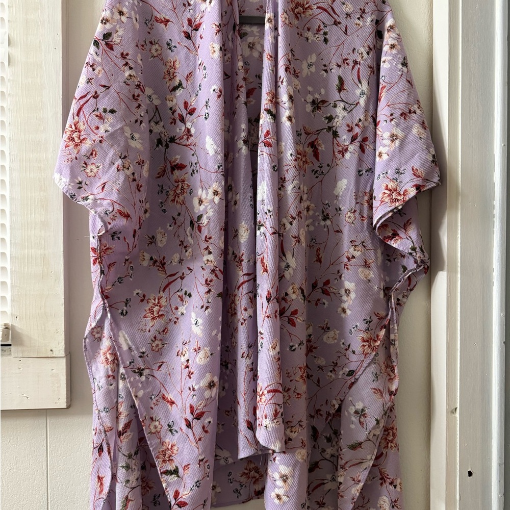 Floral Kimono Shawl in Lavender and Red